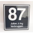 Emaille-Hausnummer Bis-Involutus 20x20 cm